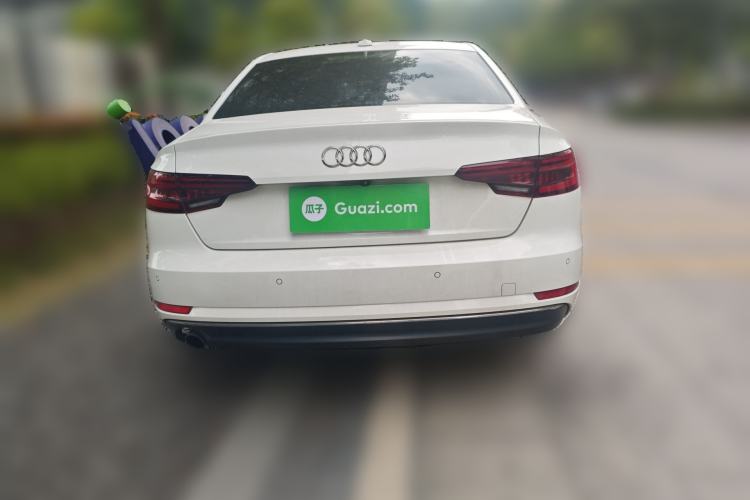 Used Audi A4L 2018 30th Anniversary Edition 30 TFSI Ambition Model