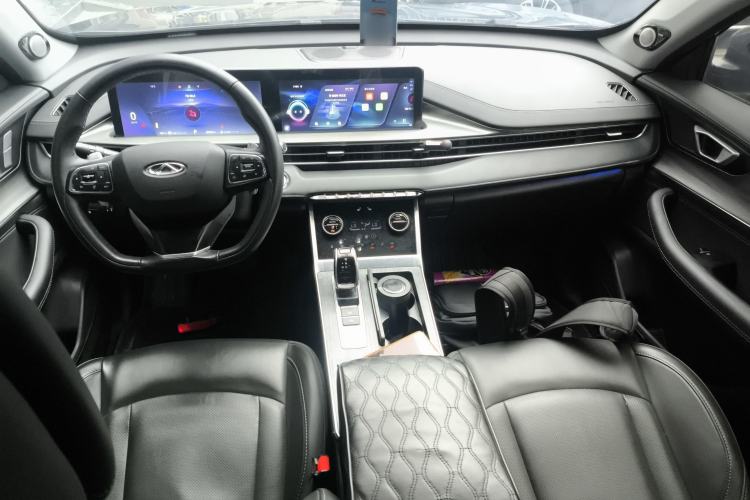 Used Chery Tiggo 8 2023 Kunpeng Edition 290TGDI Automatic Excellence Model Center Console