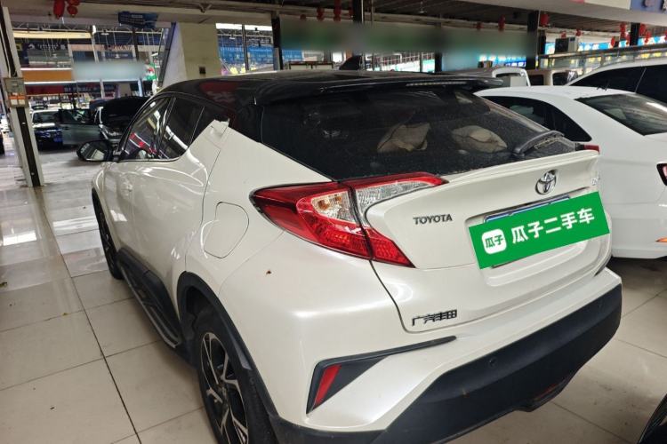 Used Toyota C-HR 2020 2.0L Leading Edition Rear Left 45 Deg