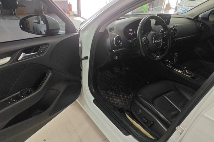 Used Audi A3 2015 Sportback 35 TFSI Millionth Anniversary Comfort Model