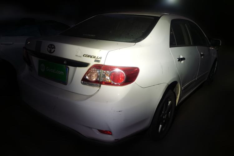 Used Toyota Corolla 2013 Special Edition 1.8L CVT ZhiKu GL-i Exterior 5