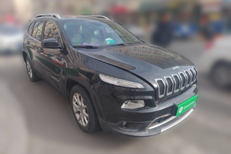 Used Jeep Cherokee 2017 2.0L Superior Edition