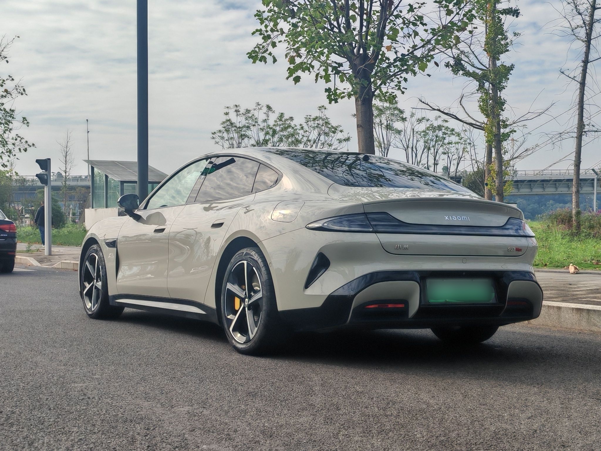 Xiaomi Auto SU7 2024 Four-Wheel Drive Ultra-Long Range Advanced Intelligent Driving Max Edition — снимка 15