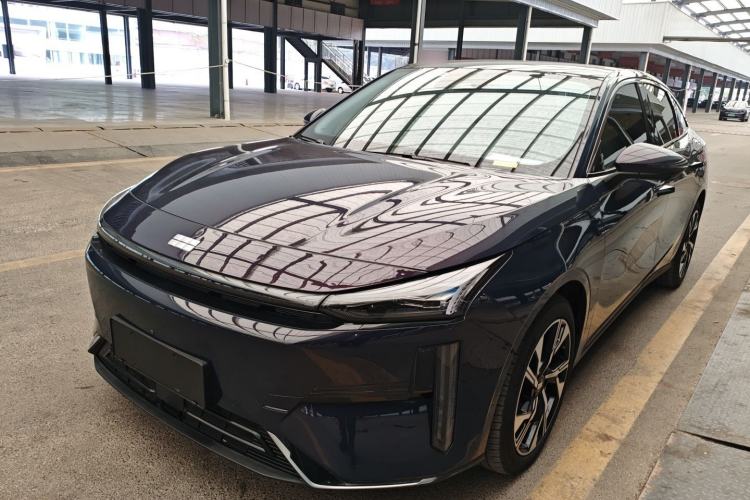 Used Geely Galaxy L6 2023 125km Starship