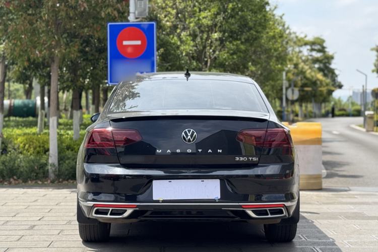 Used Volkswagen Magotan 2023 2 Million Units Limited Edition 330TSI DSG Leading Version Exterior 7