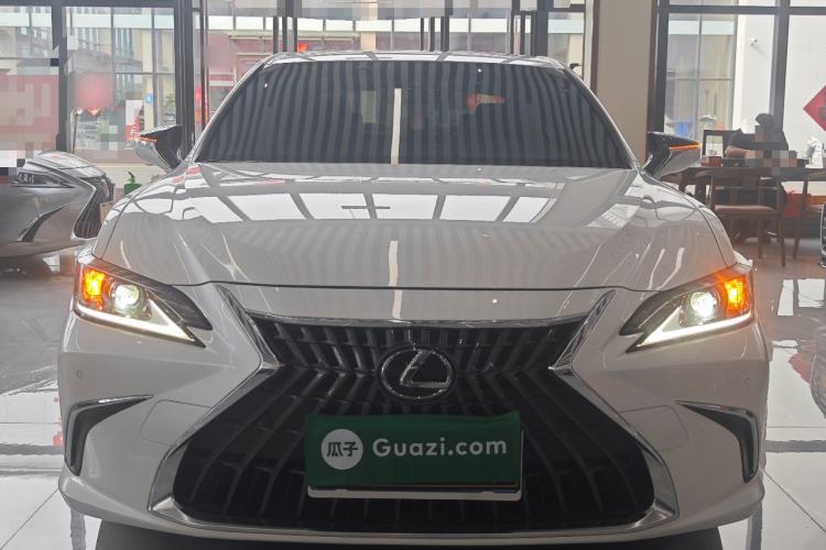 Used Lexus ES 2022 200 Excellence Edition Front