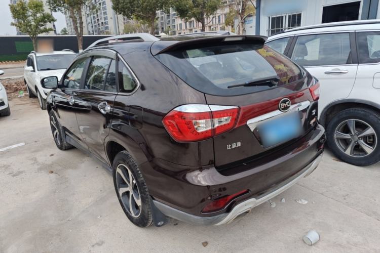Used BYD S7 2016 2.0T Automatic Prestige Edition
