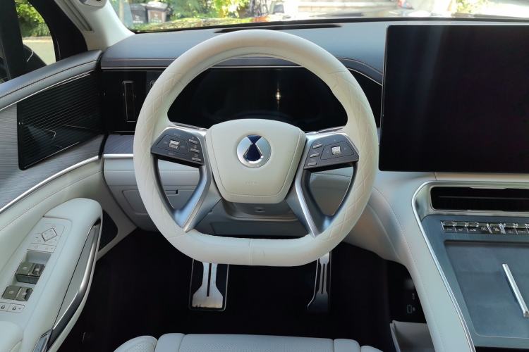 Used Denza N9 2025 Flagship Model