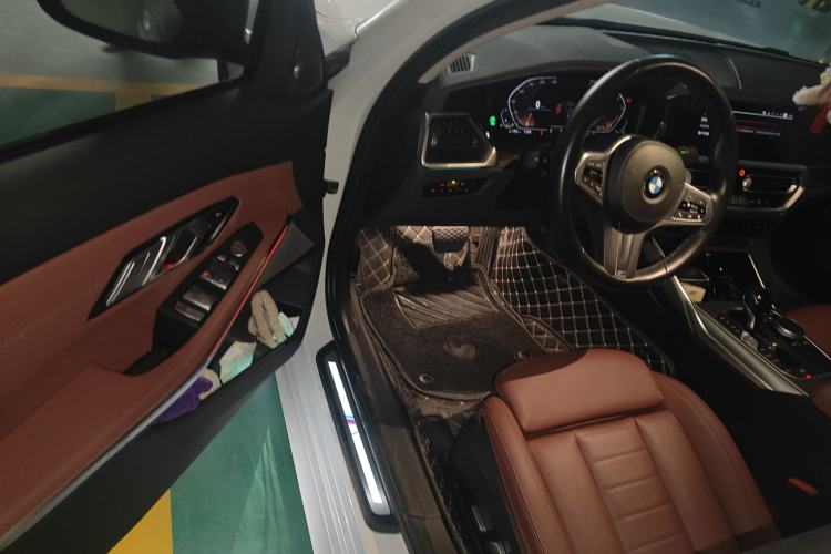 Used BMW 3 Series 2021 Second Facelift 325Li M Sport Night Edition Package
