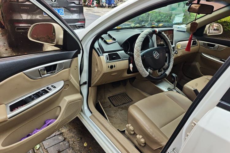 Used Buick Excelle 2013 1.5L Automatic Classic Model Driver Seat