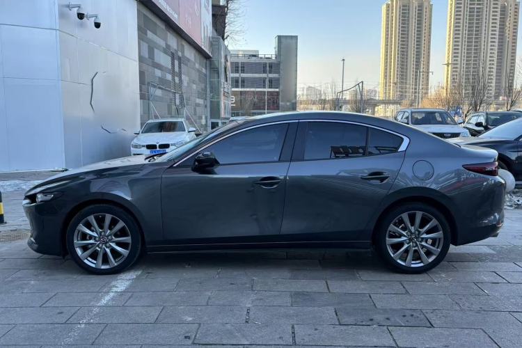 Used Mazda Mazda 3 Axela 2021 2.0L Automatic ZhiXuan Edition