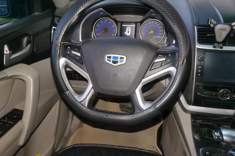 Used Geely Auto Emgrand 2014 Sedan 1.3T CVT Prestige Model
