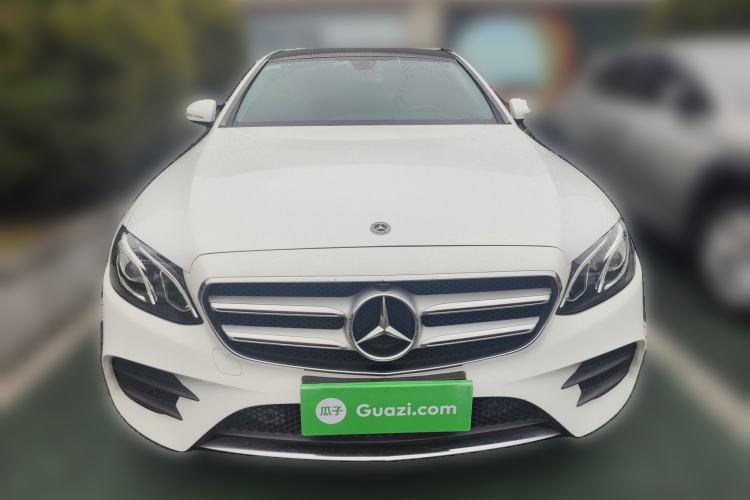 Used Mercedes-Benz E-Class 2019 E 300 L Sporty and Stylish Model
