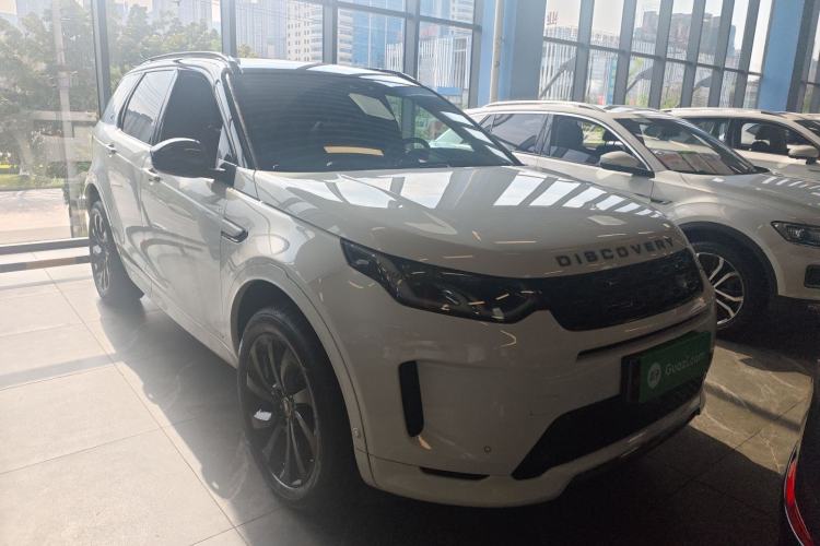 Used Land Rover Discovery Sport 2021 249 PS R-Dynamic SE Performance Tech Edition 5 Seats Front Right 45 Deg