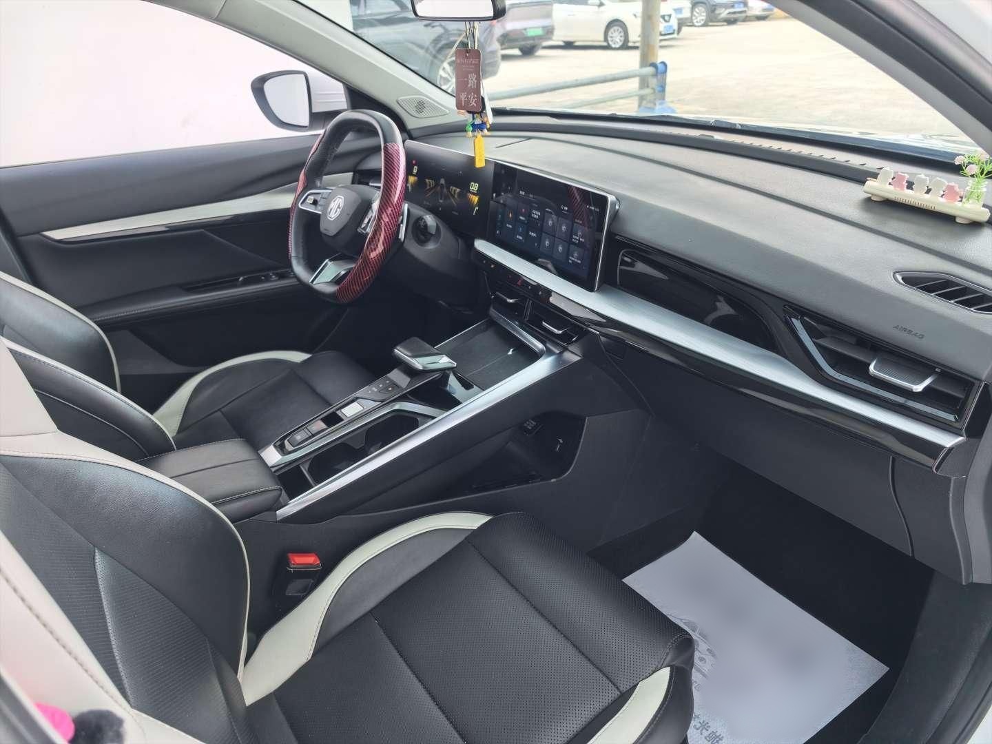 MG 5 Scorpio 2022 1.5T Luxury Edition — снимка 18