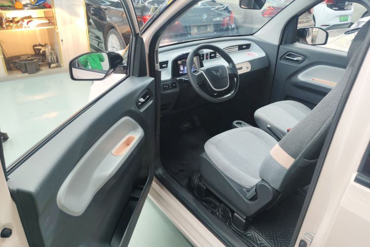 Used Wuling Hongguang MINIEV 2022 Macaron Premium Model – Lithium Ternary Battery