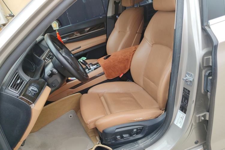 Used BMW 7 Series 2013 730Li Luxury Model Left Front Seat