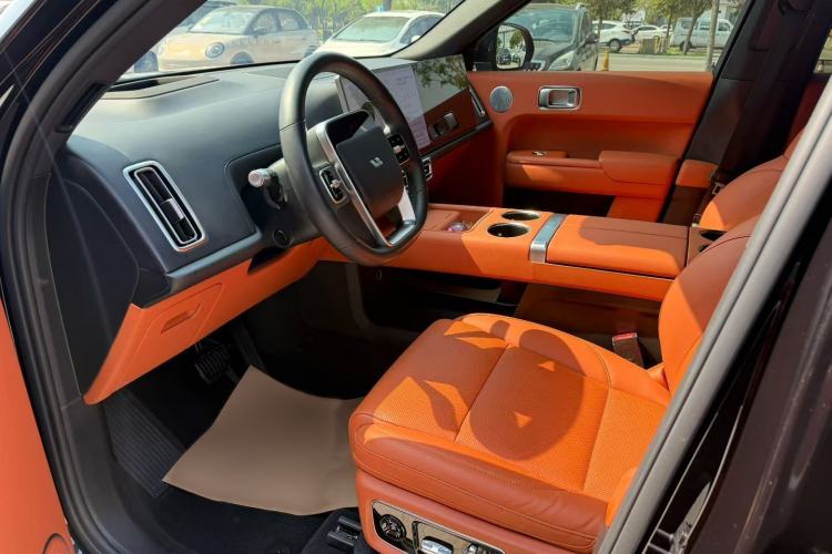 Used Li Auto L8 2023 Air model Interior 2