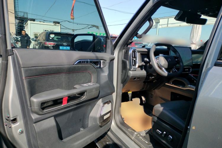 Used JETOUR Traveler 2023 2.0T All-Wheel Drive Conquer PRO
