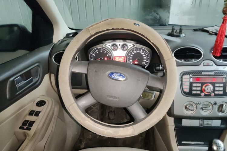 Used Ford Focus 2009 Sedan 1.8L Manual Comfort Model