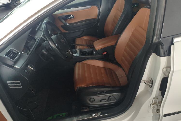 Used Volkswagen FAW-Volkswagen CC 2015 2.0 TSI Luxury Model
