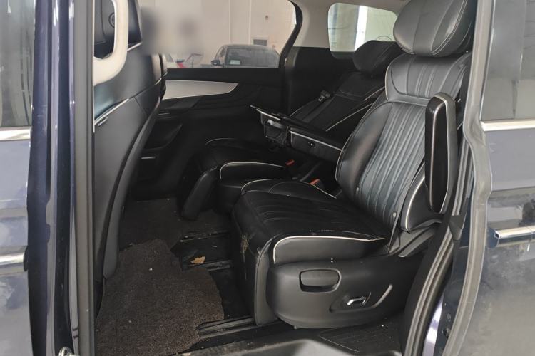 Used Roewe iMAX8 2022 400TGI Flagship Edition