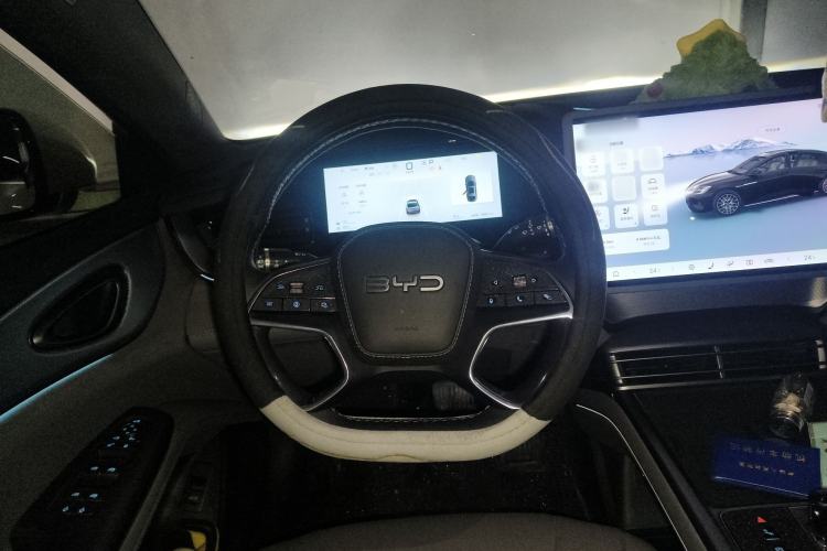 Used BYD Seal 07 DM-i 2025 DM-i 1.5L 125km Luxury Model Steering Wheel