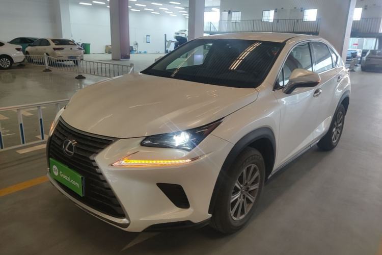 Used Lexus NX 2017 200 Front-Wheel-Drive X-Trail SE Edition