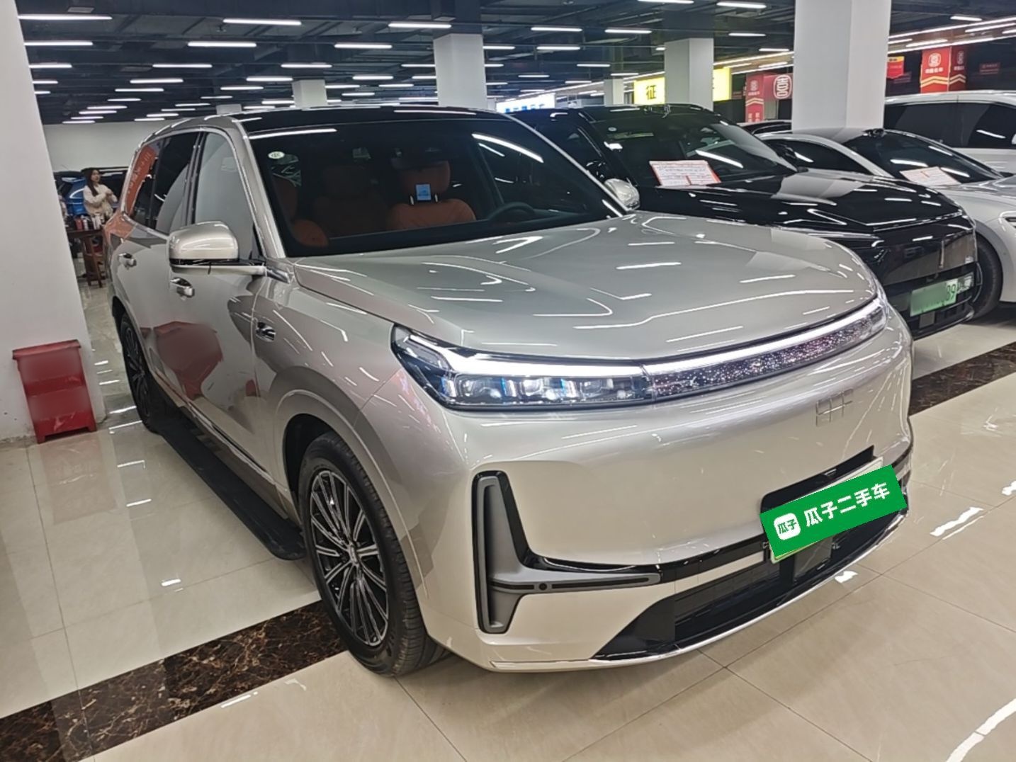 Geely Galaxy M9 2025 Model 230km Two-Wheel-Drive Long-Distance Edition — снимка 3