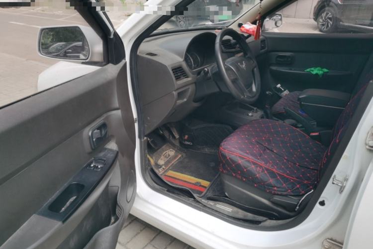 Used Wuling Hongguang 2014 1.2L Base Model China IV Driver Seat