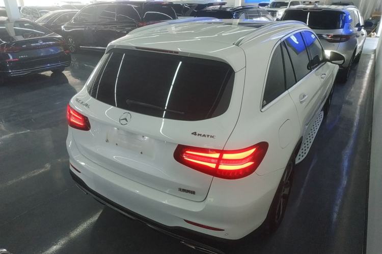 Used Mercedes-Benz GLC 2019 Facelift GLC 260 L 4MATIC Luxury Model
