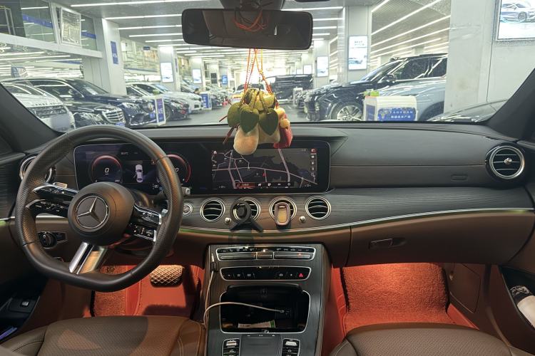 Used Mercedes-Benz E-Class 2023 E 300 L Sport Luxury Edition Interior 2