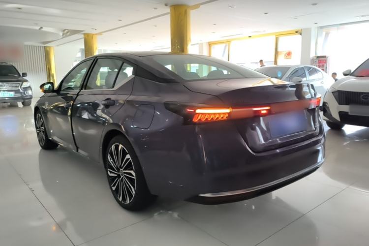 Used Nissan Teana 2026 Model Harmony Cockpit 2.0T Flagship Edition Rear Left 45 Deg