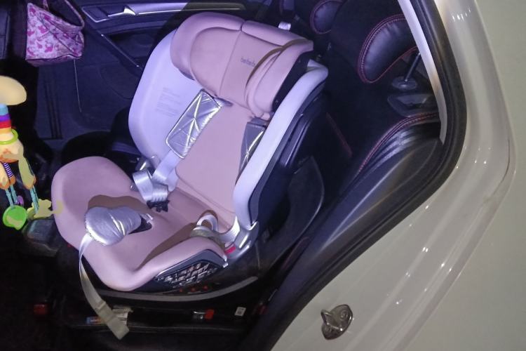 Used Volkswagen Golf 2015 1.6L Automatic Comfort Model Left Rear Seat