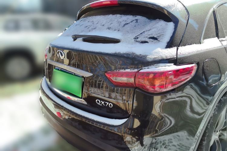 Used Infiniti FX 2011 FX35 Supreme Edition
