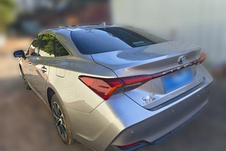 Used Toyota Avalon 2023 Dual-Engine 2.5L Luxury Edition