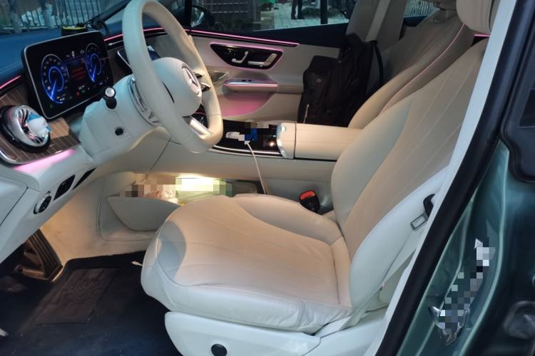 Used Mercedes-Benz EQE 2025 500 4MATIC Pioneer Edition
