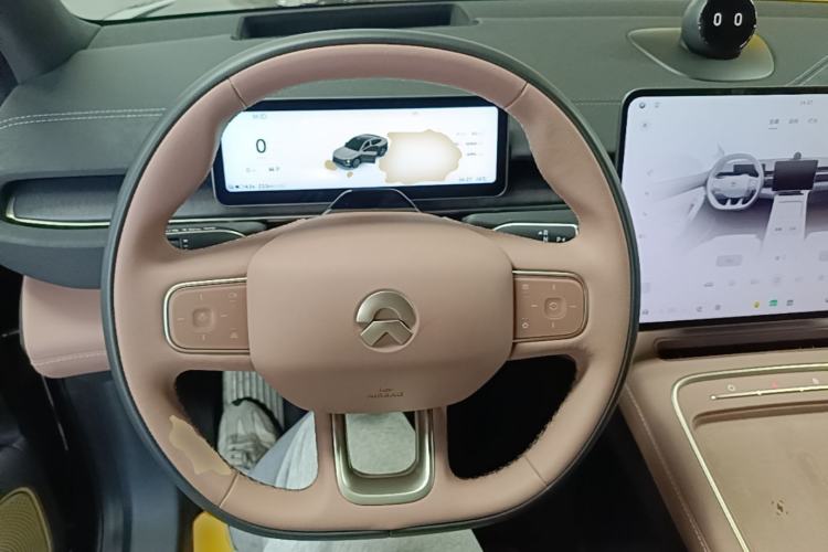 Used Nio EC6 2025 75 kWh