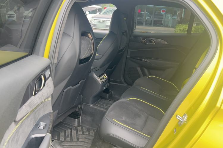 Used Lynk & Co 03 2019 03+ 2.0TD Automatic Wind-Chasing Edition Interior 2