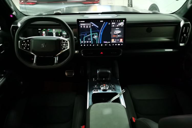 Used JETOUR Traveler 2023 2.0T All-Wheel Drive CrossPRO+
