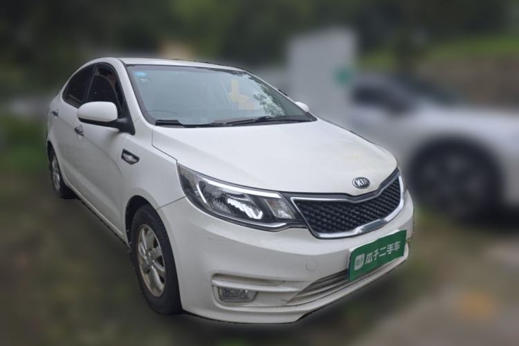 Used Kia K2 2015 Sedan 1.4L MT GLS Front Right 45 Deg