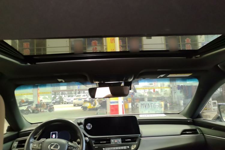 Used Lexus ES 2022 200 Excellence Edition