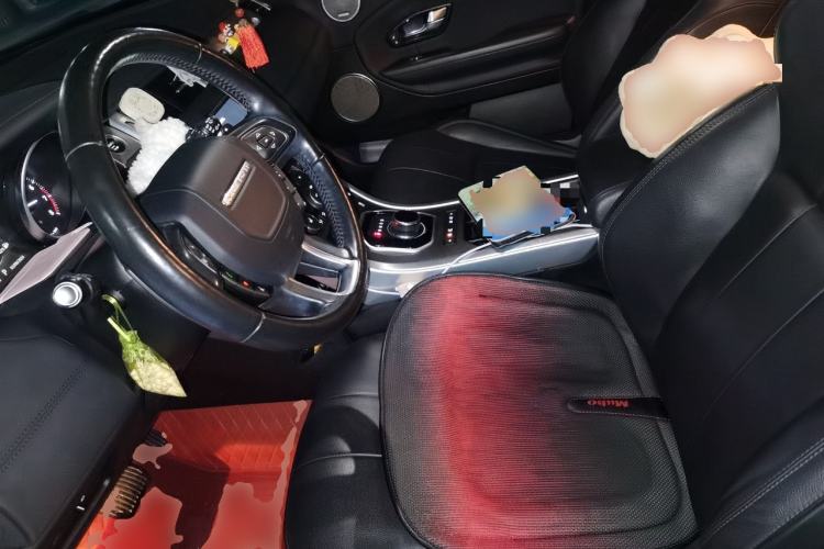 Used Land Rover Range Rover Evoque 2018 240 PS SE Smart Brilliance Edition
