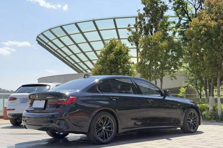 Used BMW 3 Series 2021 325Li M Sport Shadowline Package Exterior 4