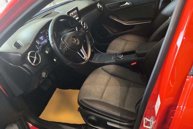 Used Mercedes-Benz A-Class 2015 A 180 Left Front Seat