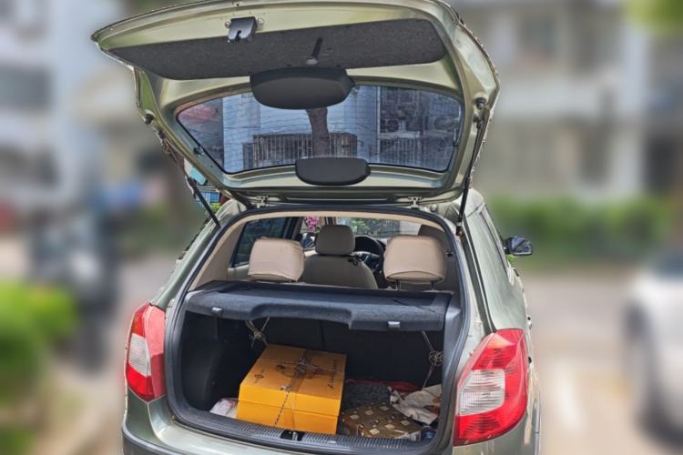 Used Skoda Fabia 2012 1.6L Scout
