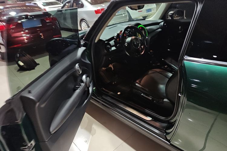 Used MINI MINI 2014 1.5T COOPER Fun