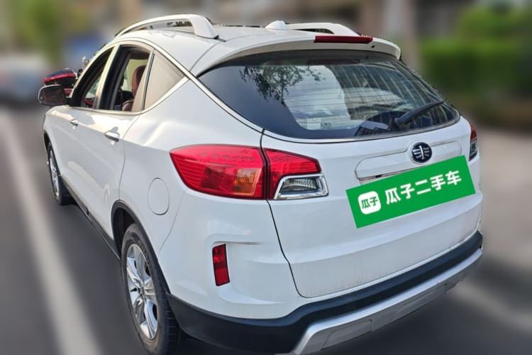 Used Bestune X80 2015 2.0L automatic luxury version Rear Left 45 Deg