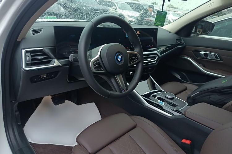 Used BMW i3 2024 eDrive 35 L