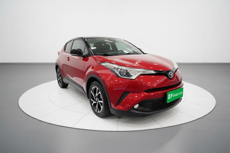 Used Toyota C-HR 2018 2.0L Leading with Sunroof China VI Standard
